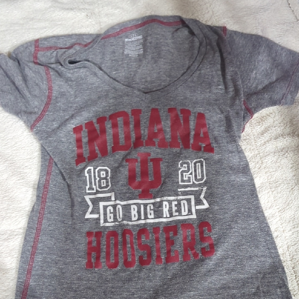 Pro Edge Gray and Red Indiana Hoosiers Short Sleeve Tee